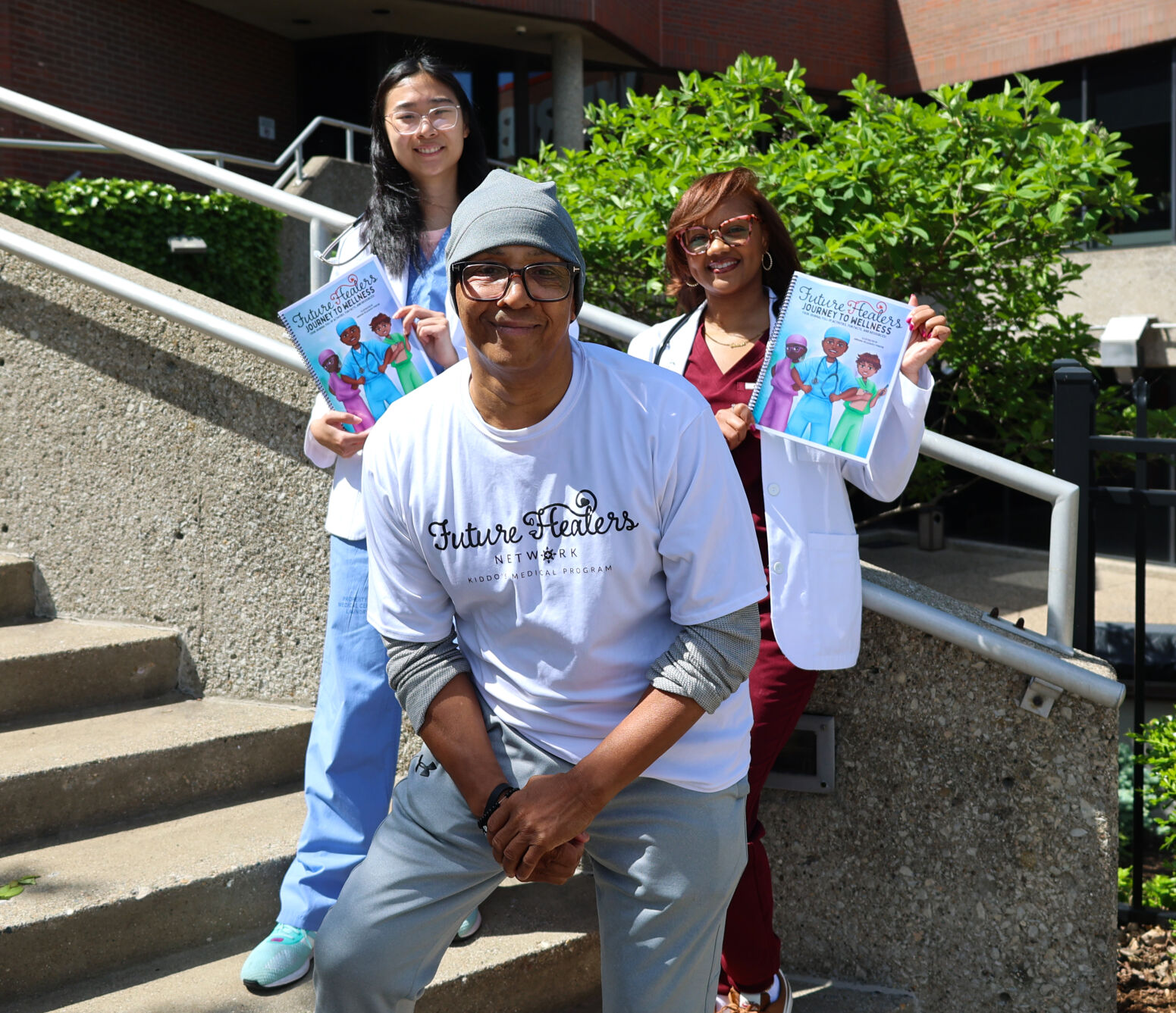 Christopher 2X and medical advisors